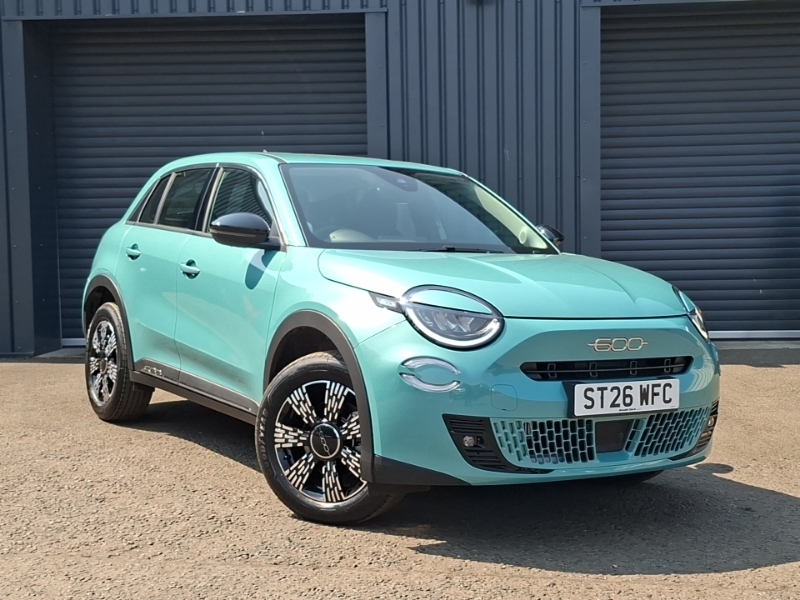 Fiat 600 1.2 Hybrid 48V Edct-6 Blue