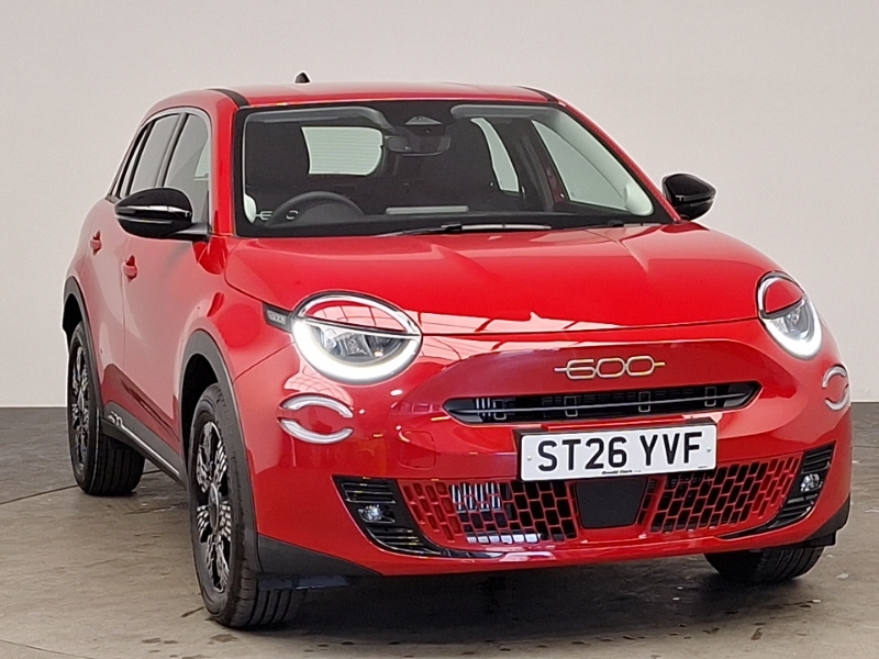 Fiat 600 1.2 Hybrid 48V 136 Edct-6 Red