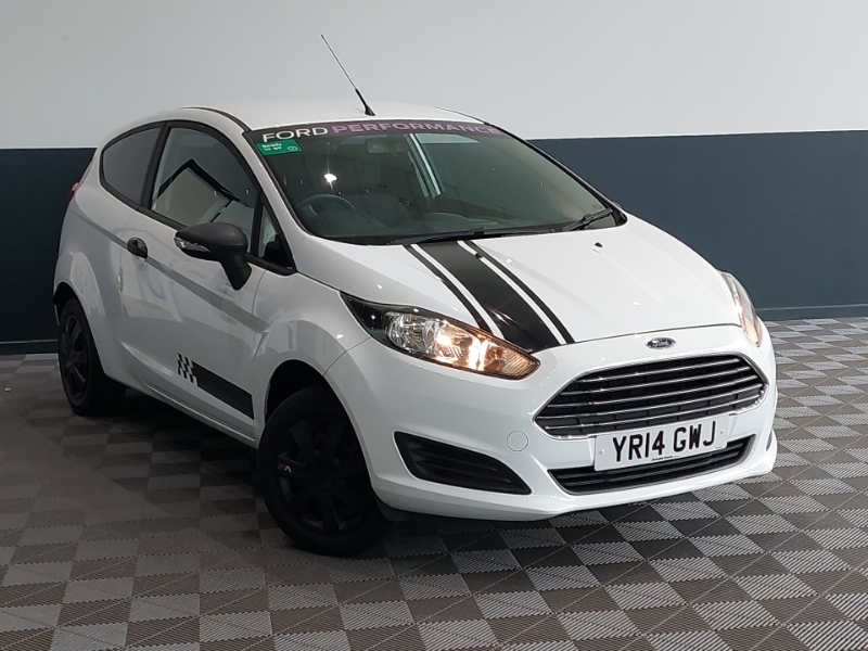 Ford Fiesta 1.25 Studio White