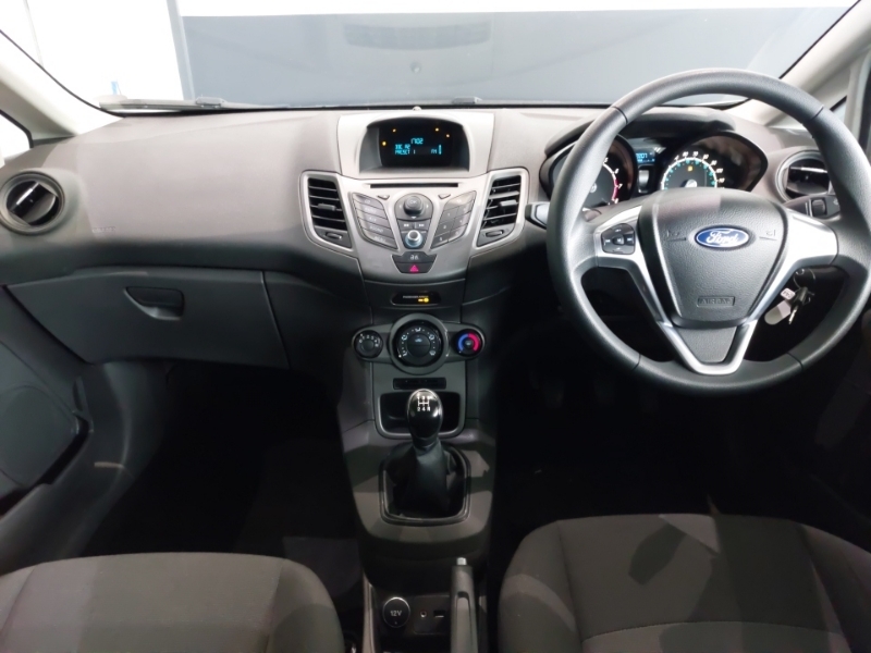 Ford Fiesta 1.25 Studio YR14GWJ White #3