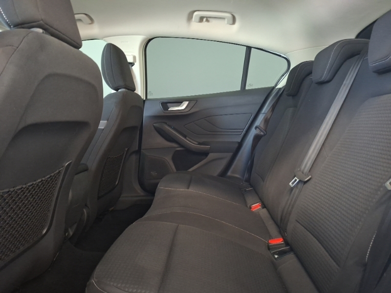 Ford Focus 1.0 Ecoboost 100 Zetec MD19GZG White #6