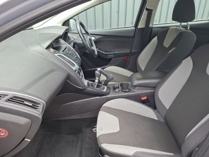 Ford Focus 1.0 125 Ecoboost Zetec S Silver #5