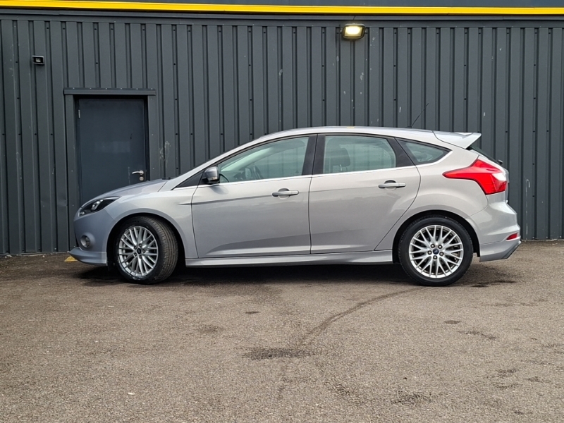 Ford Focus 1.0 125 Ecoboost Zetec S Silver #4