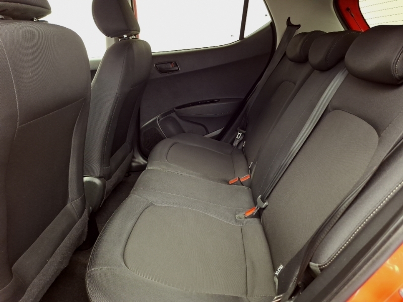 Hyundai I10 1.0 Play LS69XOM Red #6