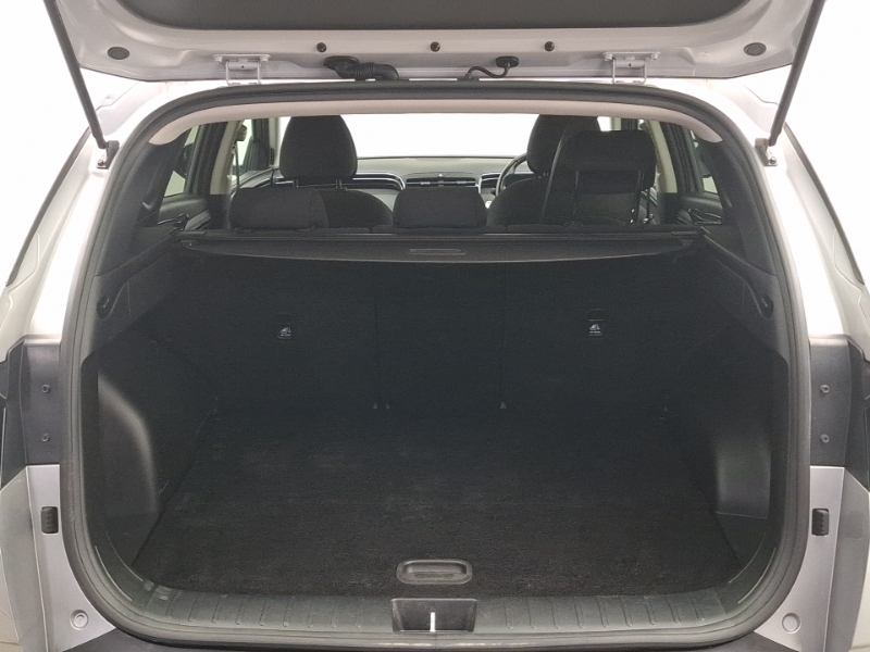 Hyundai Tucson 1.6L Se Connect Silver #18