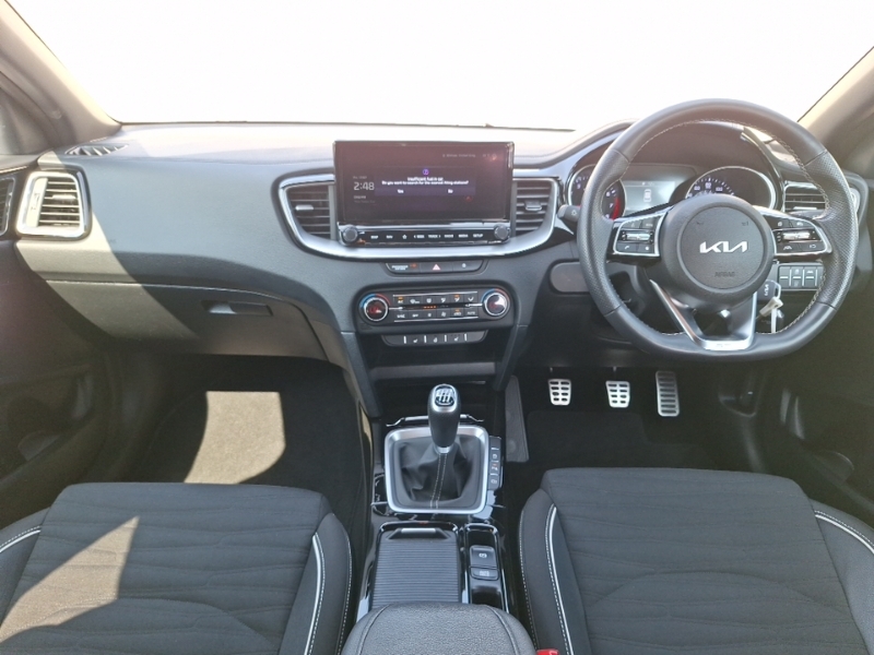 Kia Ceed 1.5T Gdi Isg Gt-line Red #3