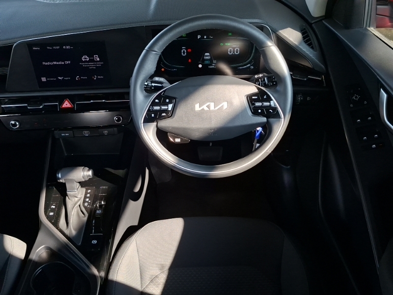 Kia Niro 3 Spec 1.6 Self Charging Hybrid Black #8