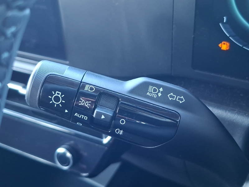 Kia Niro 3 Spec 1.6 Self Charging Hybrid Black #17