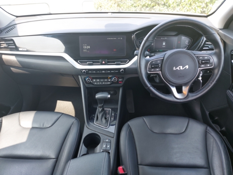 Kia Niro 1.6 Gdi Hybrid 3 Dct ST22OGX White #3