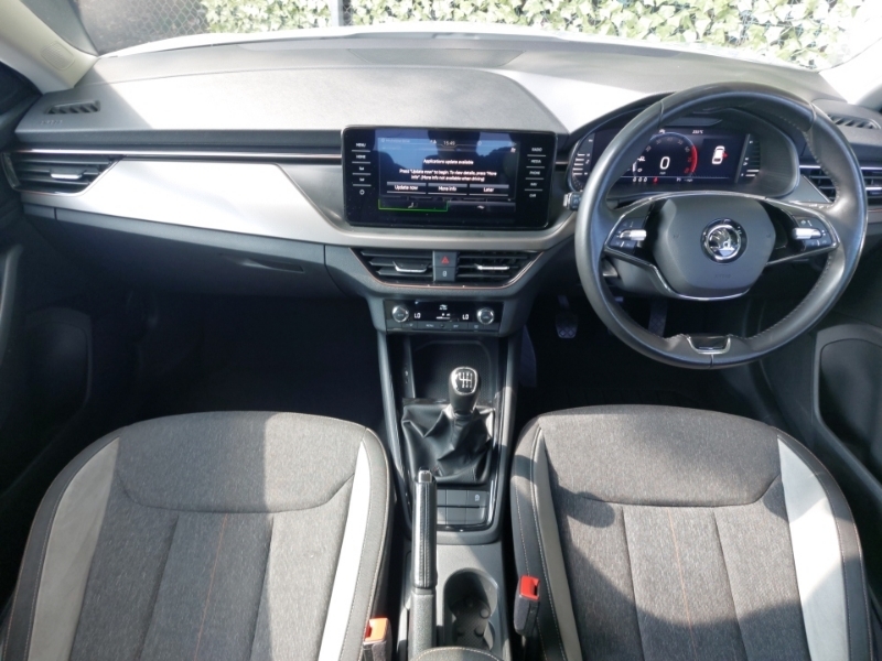Skoda Scala 1.0 Tsi 110 Se L White #3