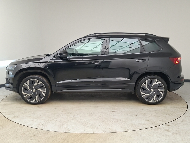 Skoda Karoq 2.0 Tsi Sportline 4X4 Dsg GJ23OTX Black #4