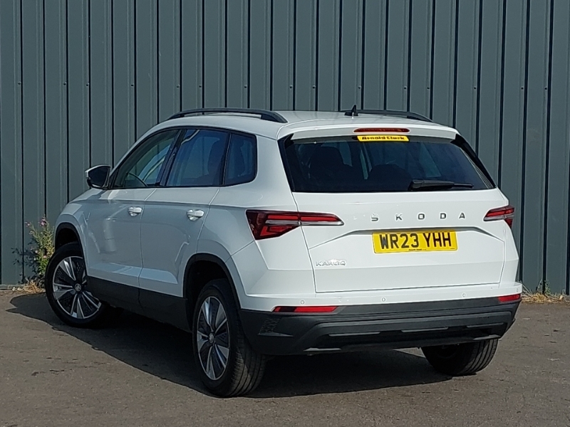 Skoda Karoq 1.5 Tsi Se Drive Dsg WR23YHH White #2