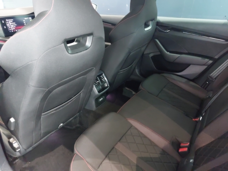 Skoda Octavia 2.0 Tdi 200 Vrs Dsg Silver #6