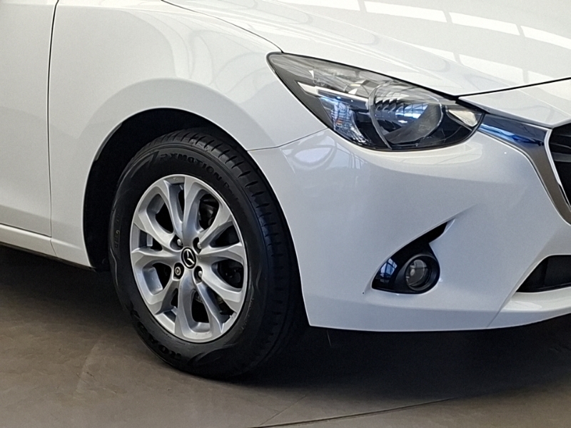 Mazda 2 1.5 Skyactiv-g Sport Nav White #20