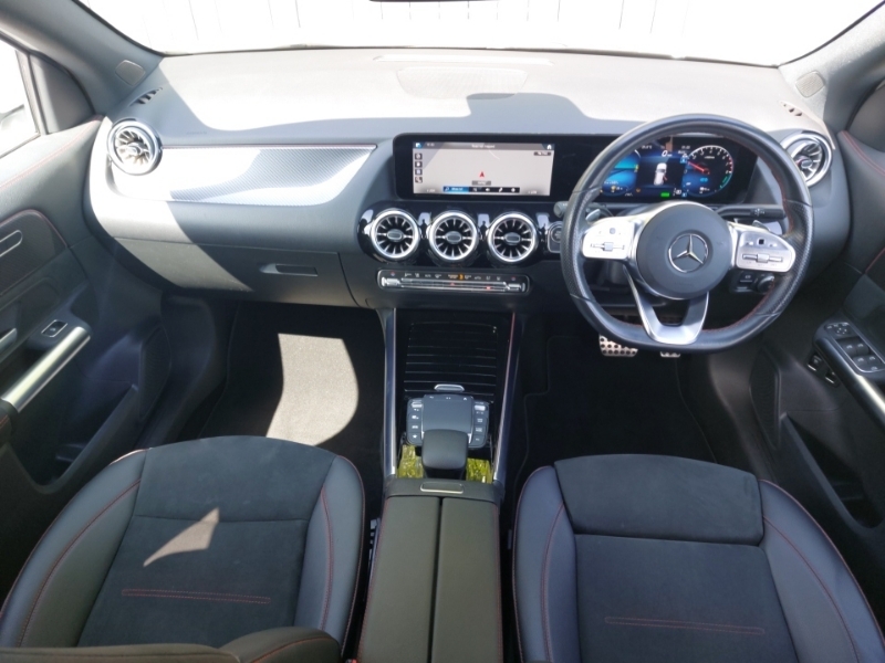 Mercedes-Benz GLA Class Gla 250E Amg Line Premium PF23RJU White #3