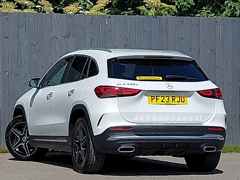 Mercedes-Benz GLA Class Gla 250E Amg Line Premium PF23RJU White #2