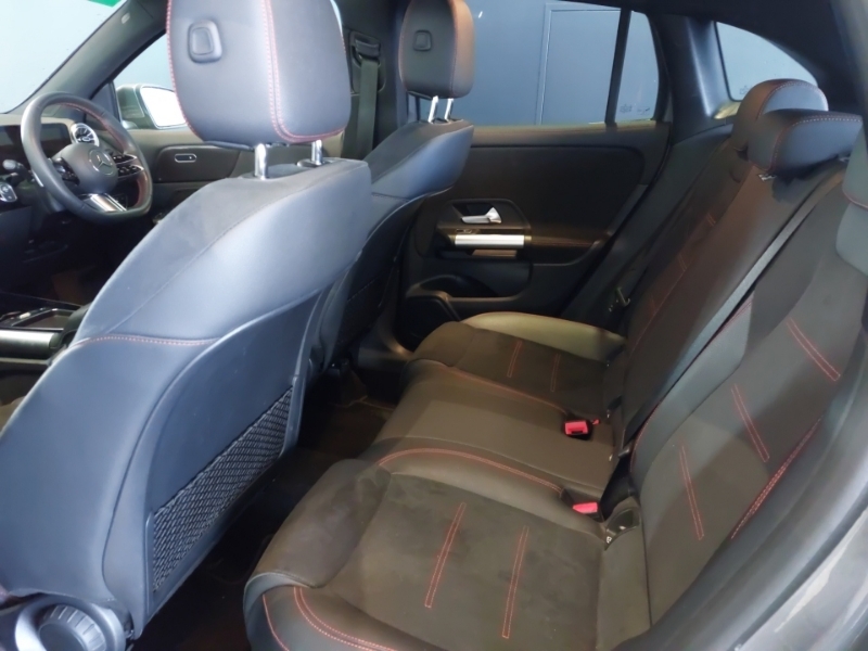 Mercedes-Benz GLA Class Suv Black #6
