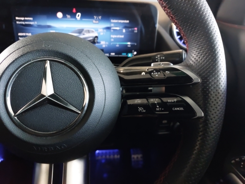 Mercedes-Benz GLA Class Suv Black #13