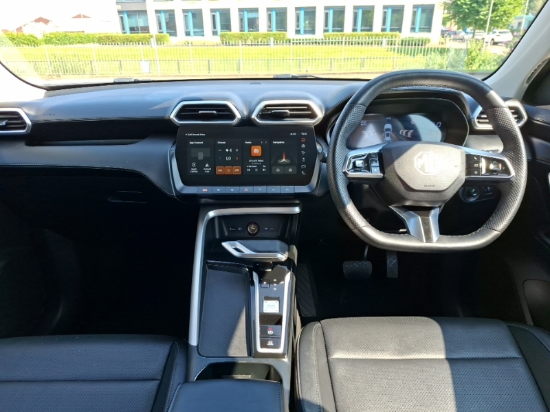 MG ZS 1.5 Hybrid Trophy Silver #3