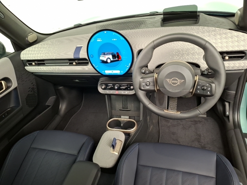 Mini Hatch 1.5 C Exclusive YA75NRO Green #4