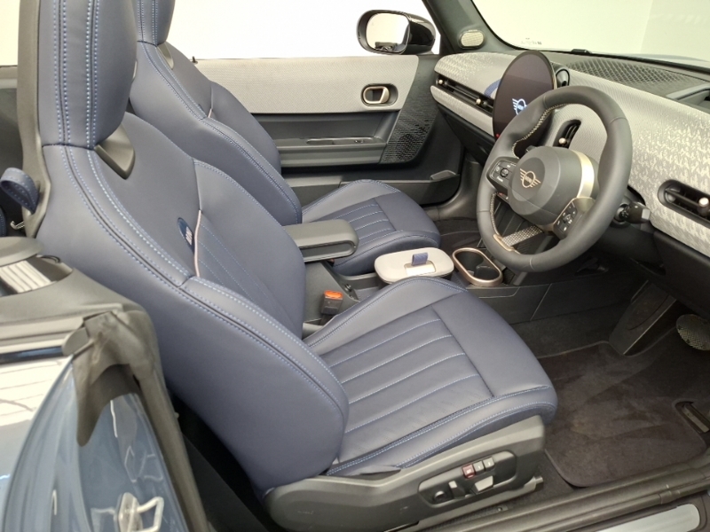 Mini Hatch 2.0 S Exclusive YA75NPZ Grey #6