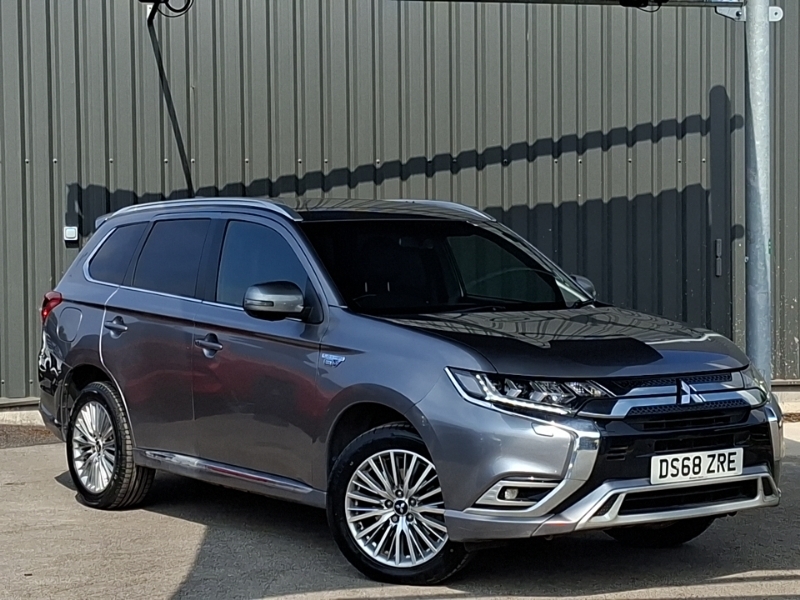 Mitsubishi Outlander 2.4 Phev 4H Grey