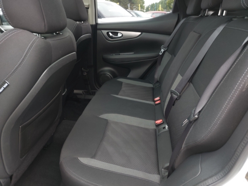 Nissan Qashqai 1.5 Dci 115 N-connecta White #6