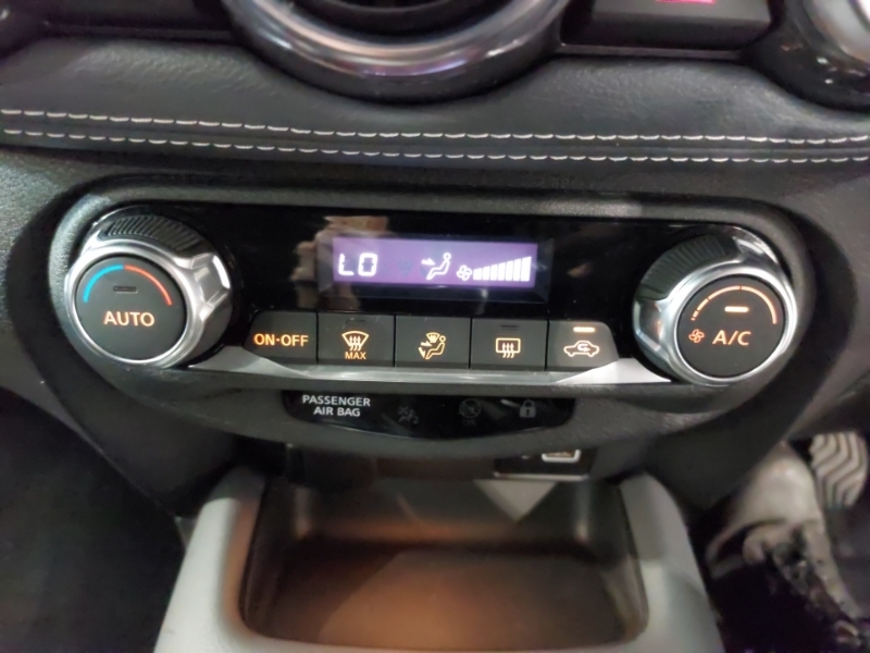 Nissan Juke Dig-t Tekna Plus Blue #15