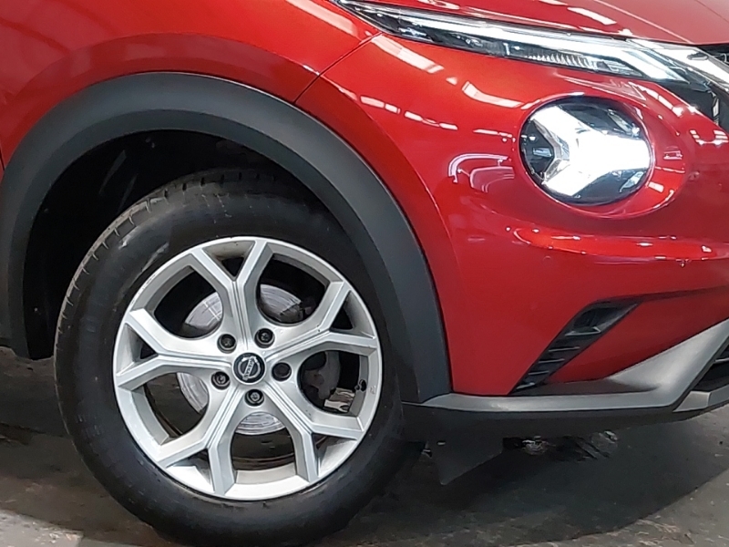 Nissan Juke Dig-t Tekna Plus Blue #20