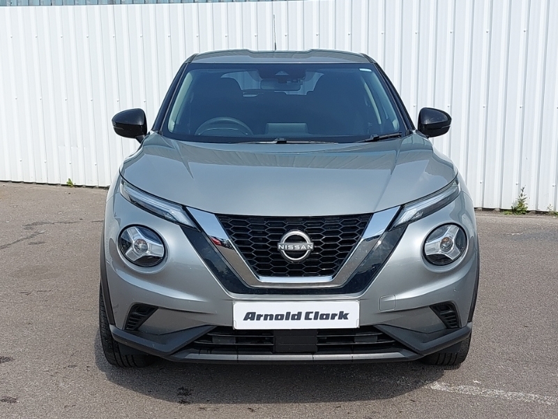 Nissan Juke Tekna White #14