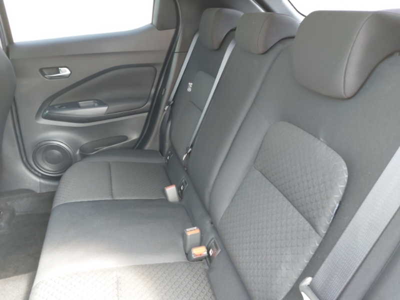 Nissan Juke 1.0 Dig-t 114 Acenta Dct Silver #6