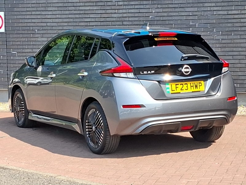 Nissan Leaf 110Kw N-connecta 39Kwh Grey #2