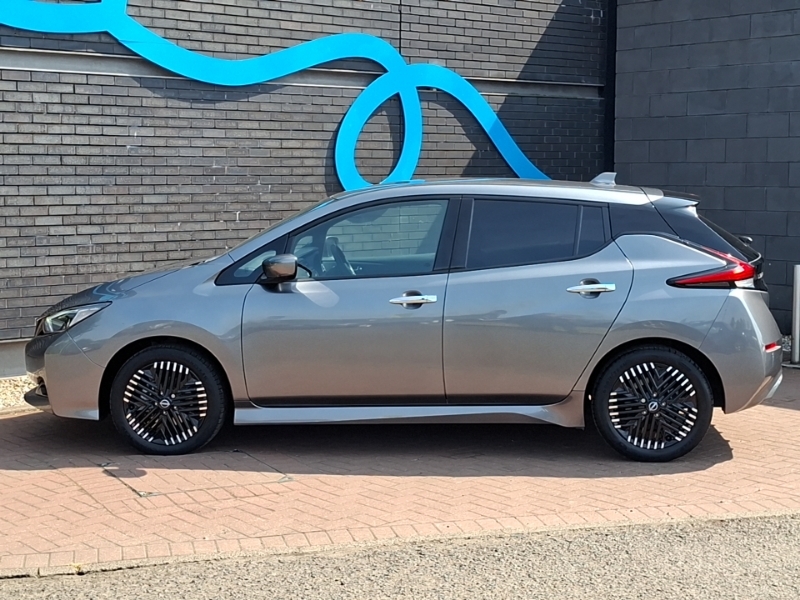 Nissan Leaf 110Kw N-connecta 39Kwh Grey #4