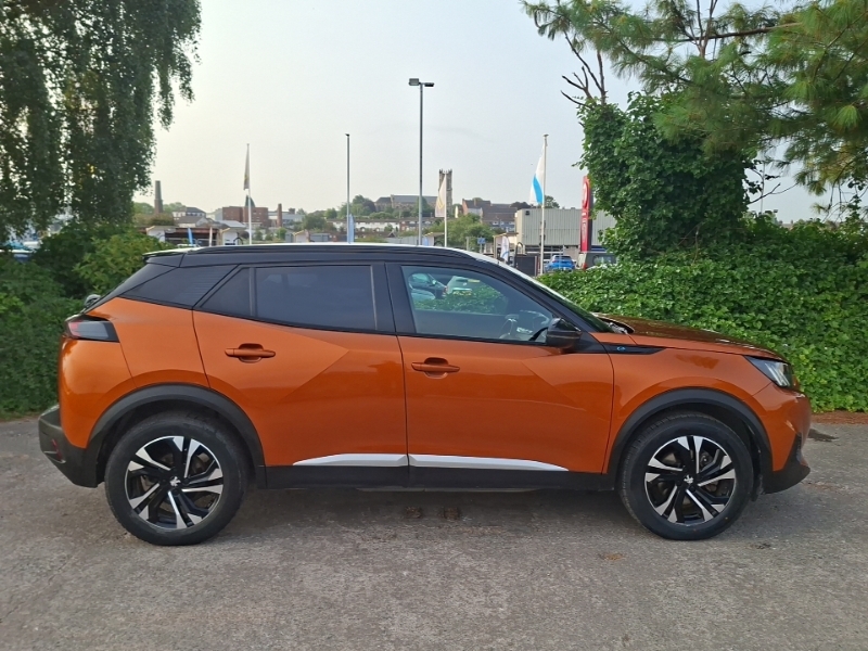 Peugeot e-2008 100Kw Gt 50Kwh Orange #4