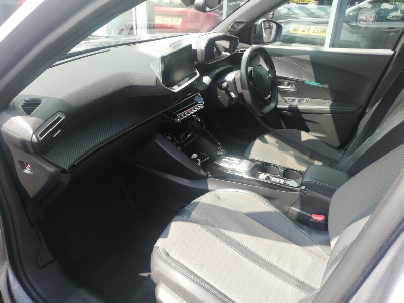 Peugeot e-2008 100Kw Allure Premium 50Kwh Grey #5