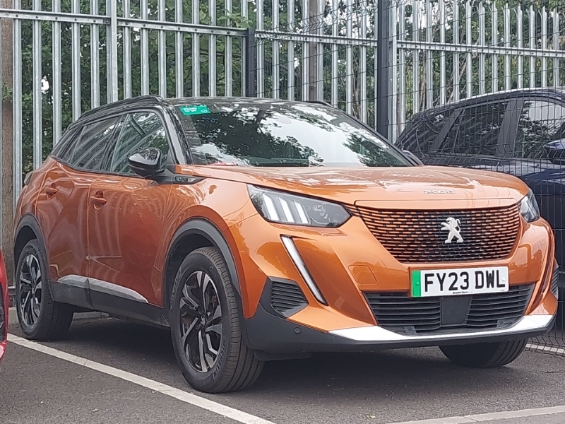 Peugeot e-2008 100Kw Gt 50Kwh 11Kwch Orange