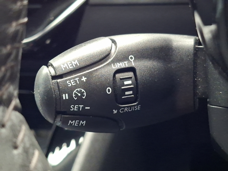 Peugeot 2008 Active Premium Ptech Blue #15