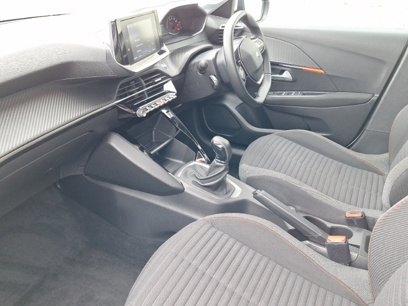 Peugeot 208 1.2 Puretech Active Premium White #5