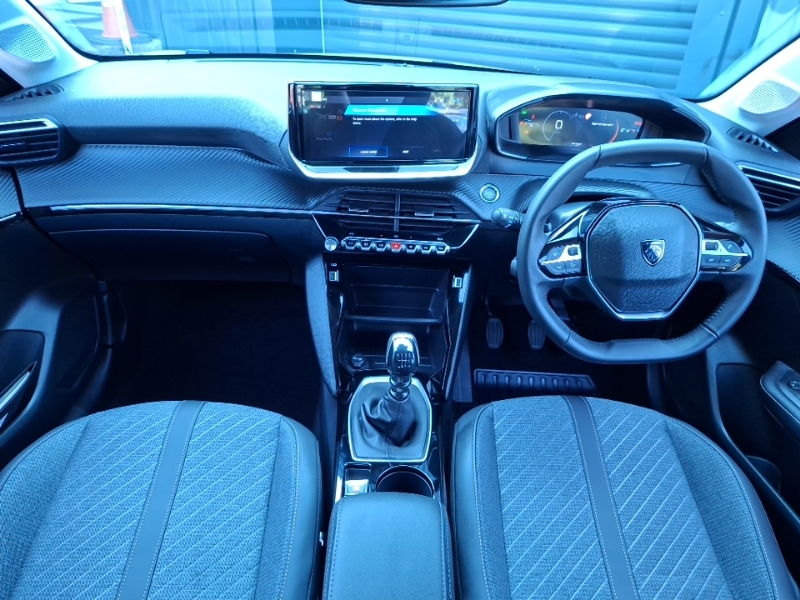 Peugeot 208 1.2 Puretech 100 Allure SJ26VBO Yellow #3