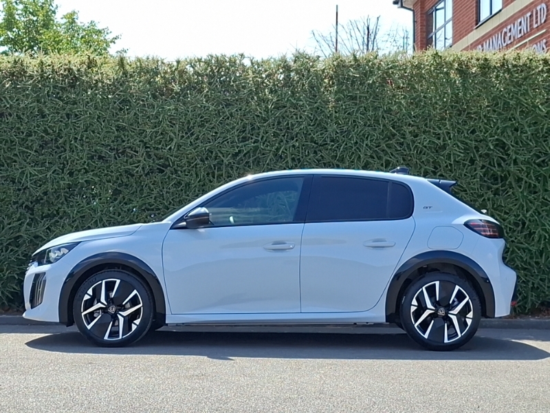 Peugeot 208 1.2 Puretech 100 Gt White #4