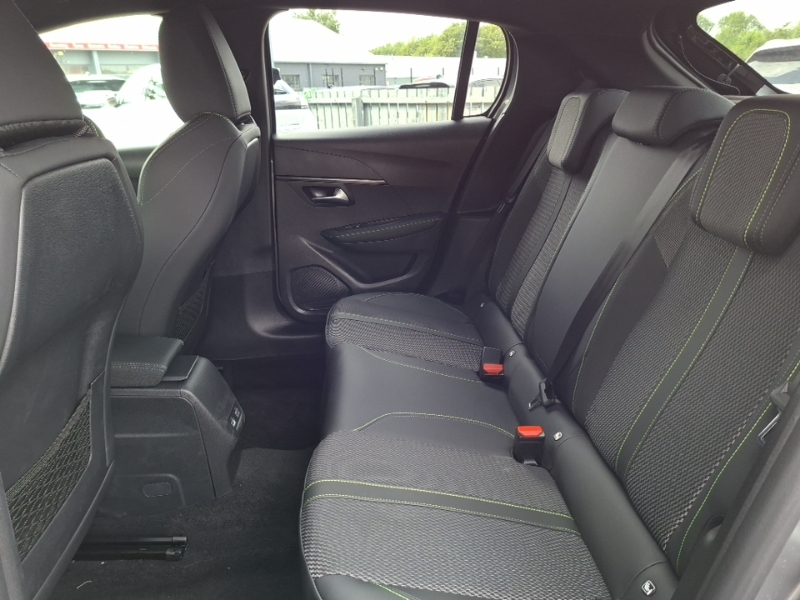Peugeot 208 1.2 Hybrid 110 Gt E-dsc6 Grey #6