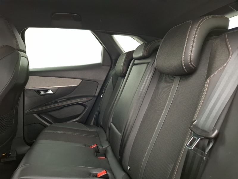 Peugeot 3008 1.2 Puretech Gt Eat8 Black #6