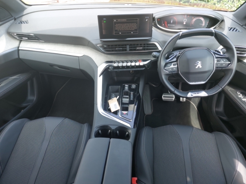 Peugeot 5008 1.2 Puretech Gt Eat8 NG23KYO Brown #3