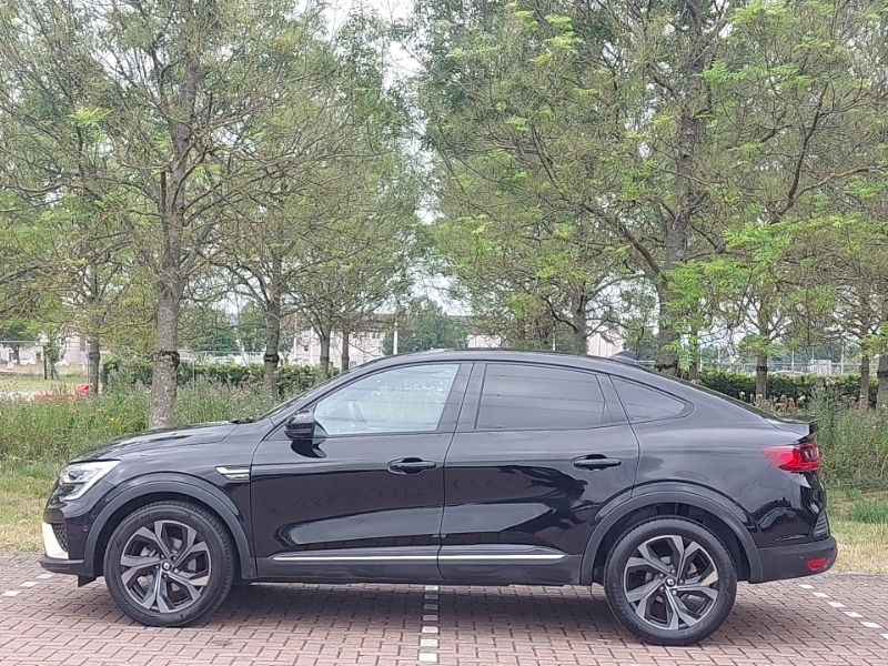 Renault Arkana 1.6 E-tech Full Hybrid 145 Engineered Black #4