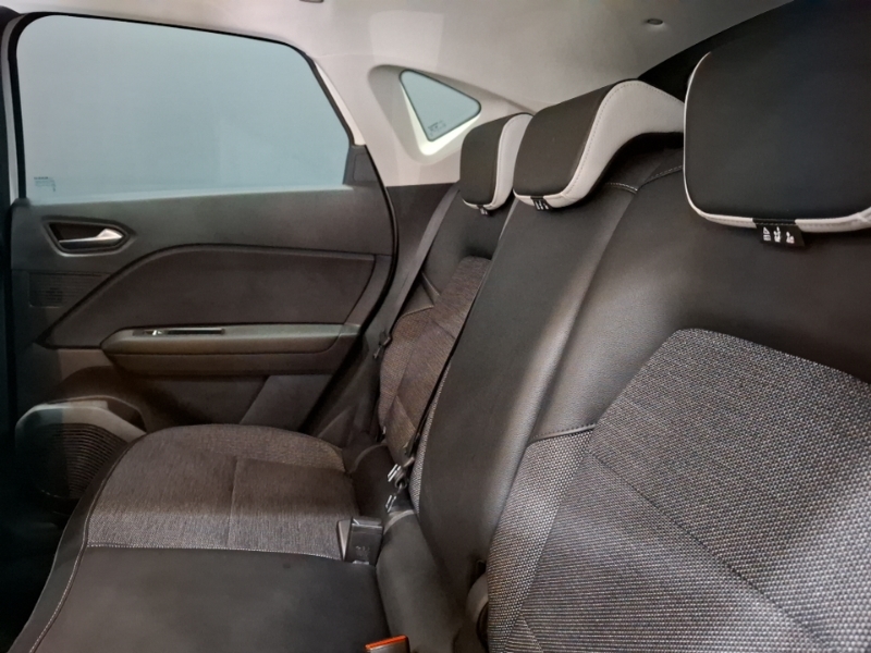 Renault Captur 1.3 Tce 130 S Edition White #6