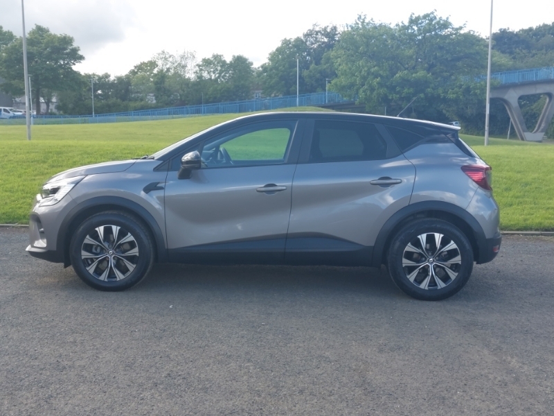 Renault Captur 1.6 E-tech Full Hybrid 145 Evolution SM23CZA Grey #4
