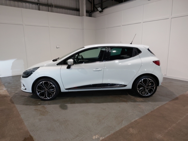 Renault Clio 0.9 Tce 90 Iconic White #4