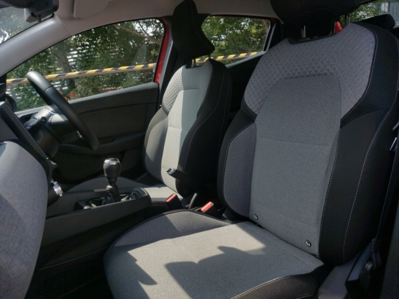 Renault Clio 1.0 Tce 90 Evolution MF24GZZ Red #5