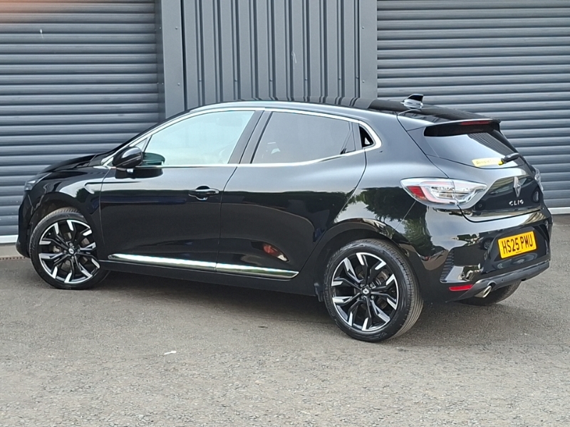 Renault Clio 1.0 Tce 90 Techno Black #2