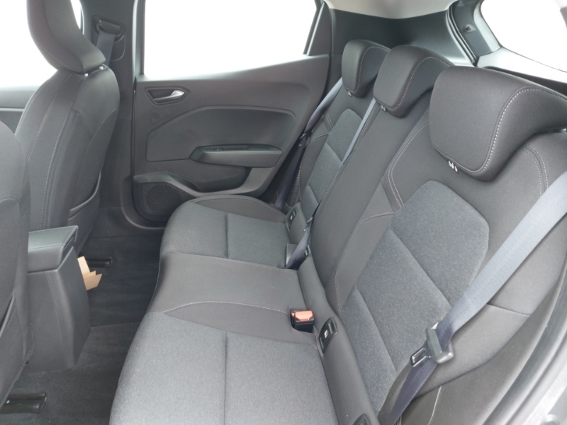 Renault Clio 1.6 E-tech Full Hybrid 145 Evolution WK23YMS Grey #6